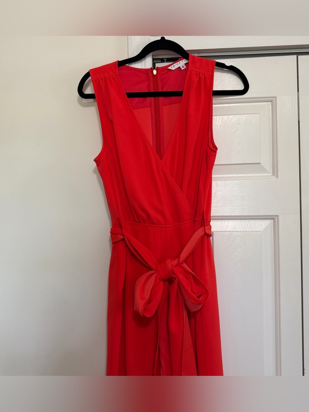 Trina Turk V Neck Sleeveless Red Orange Belted Romper Size 6